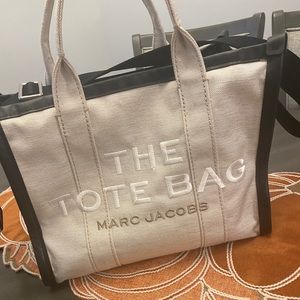 Marc jacobs white tote bag
